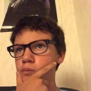 Meet your Posher, Zeke